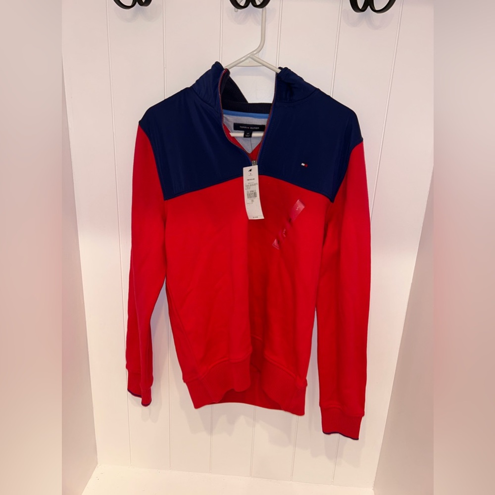 Tommy Hilfiger